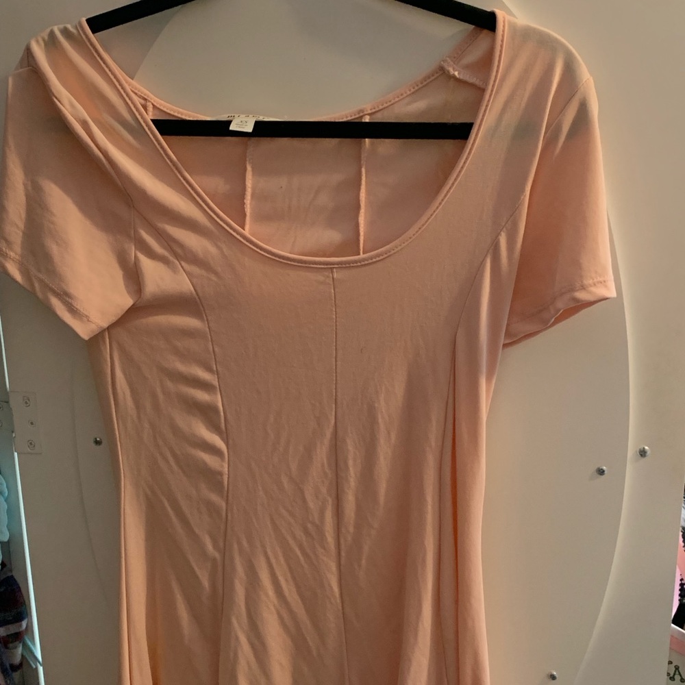 Baby pink t-shirt dress
